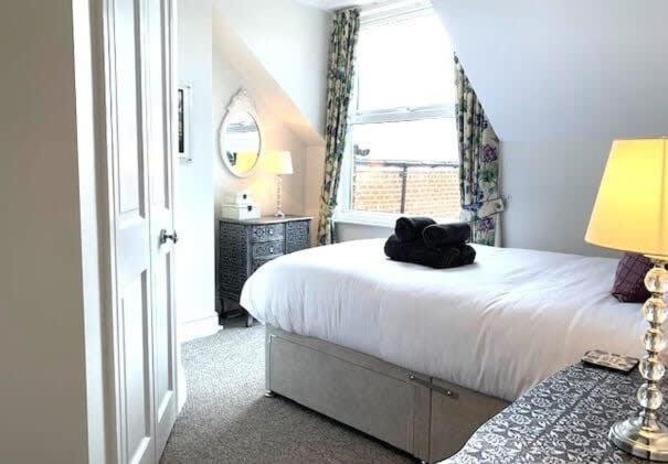 Jackson Landing - Spacious House With Central Location Filey Bagian luar foto